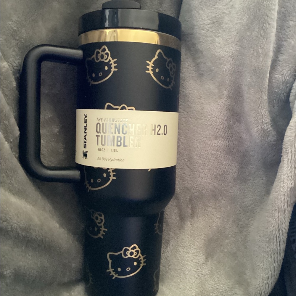 Stanley Hello Kitty Black Tumbler